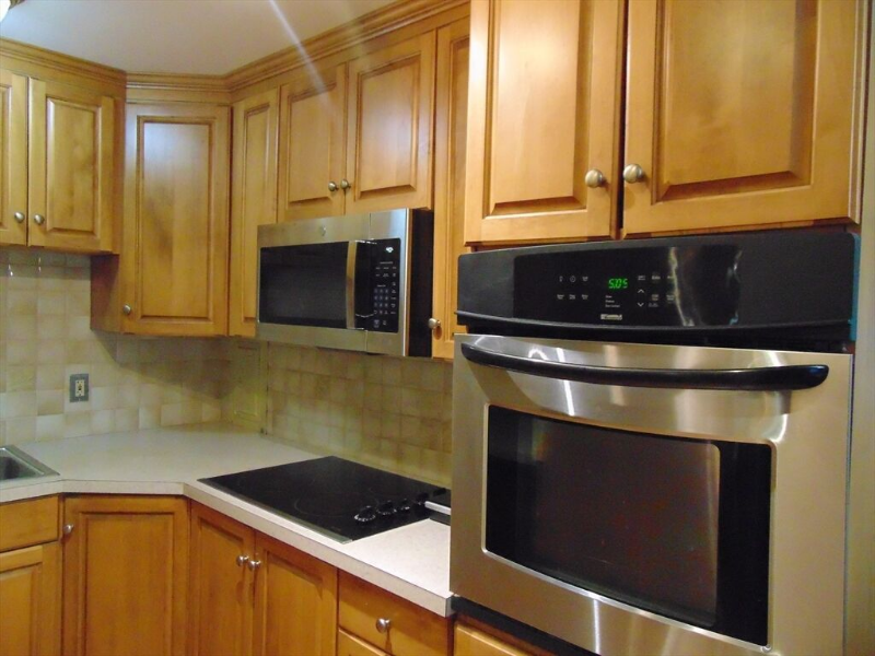 855 John Fitch Hwy #23 - Photo 2 of 15