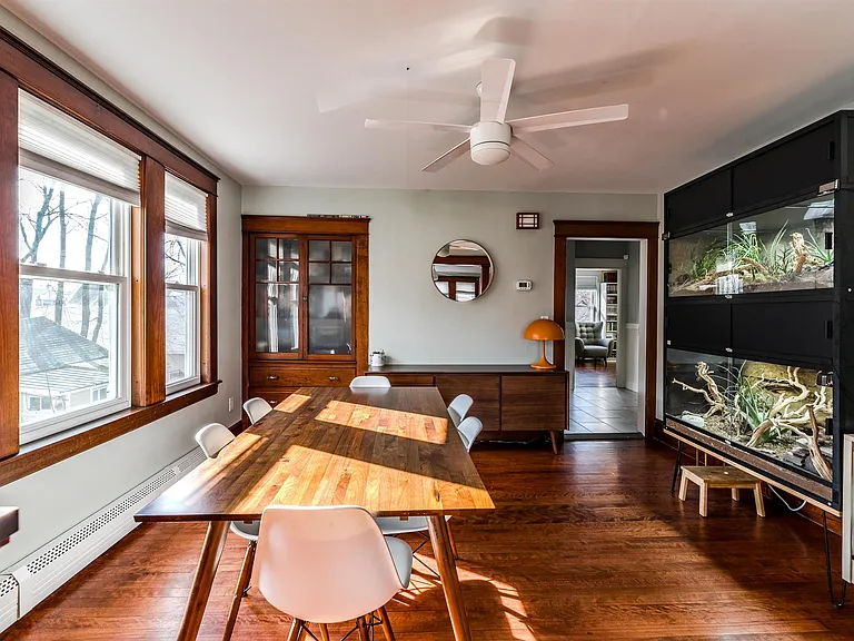 232 Conant St #B - Photo 5 of 19