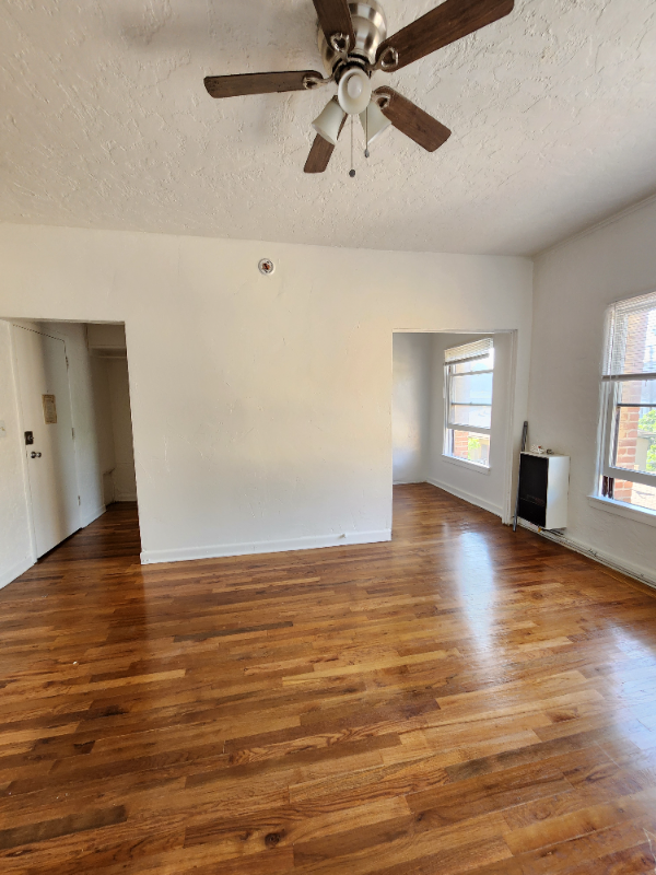 1845 N Gramercy Pl #308 - Photo 3 of 9