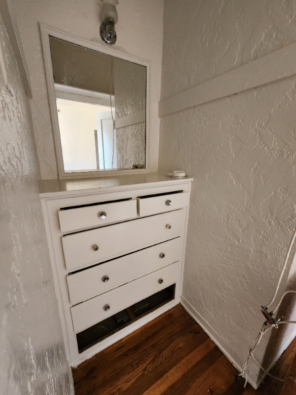 1845 N Gramercy Pl #308 - Photo 5 of 9