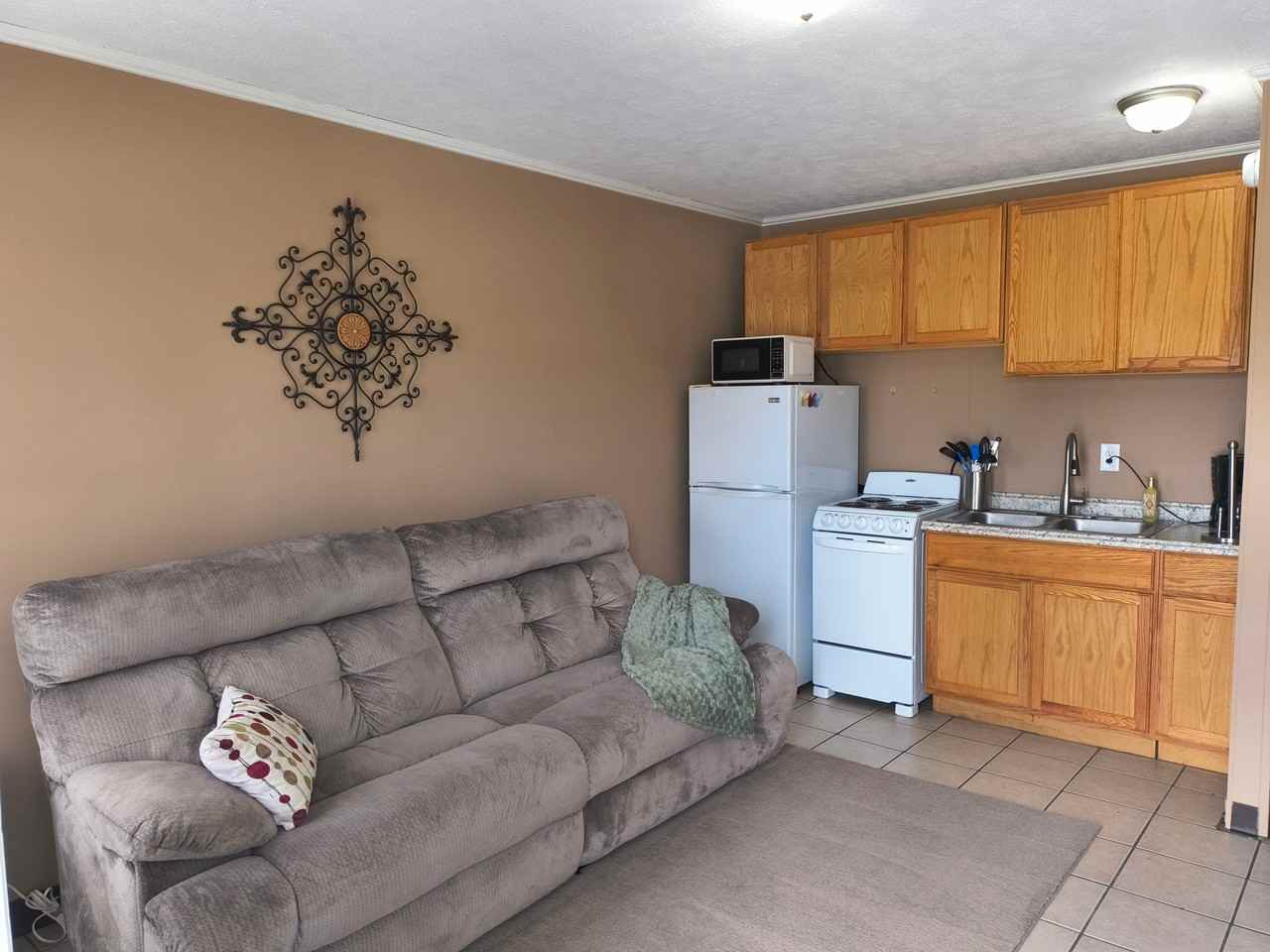 54 Sitz Dr #G - Photo 3 of 4