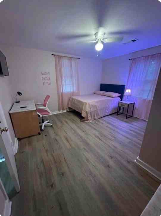 792 Parsons St Sw #1 - Photo 3 of 5