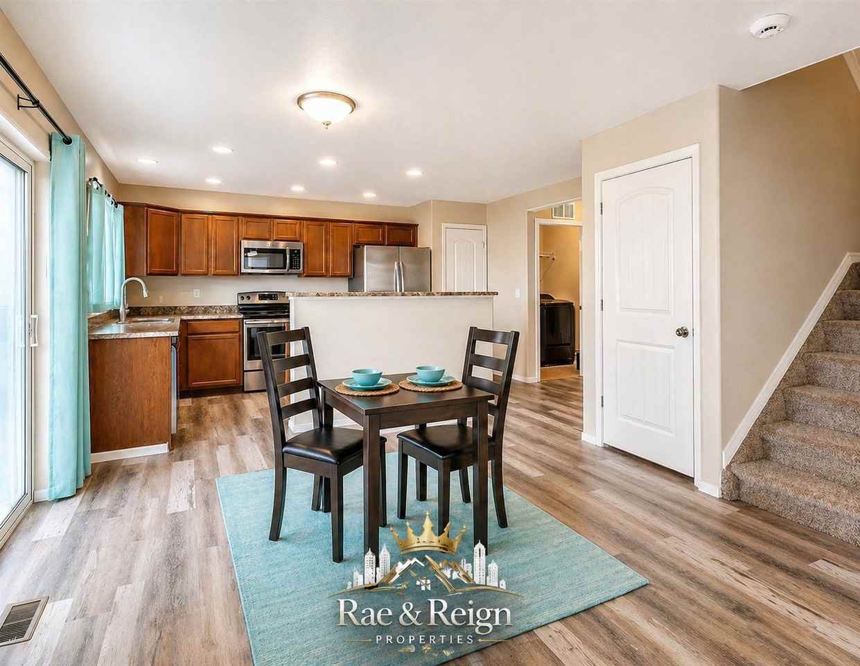12029 Eagle Crest Ct - Photo 3 of 13