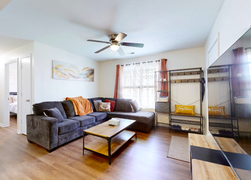 253 White Oak Rd #H - Photo 3 of 22