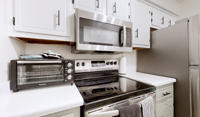 253 White Oak Rd #H - Photo 7 of 22