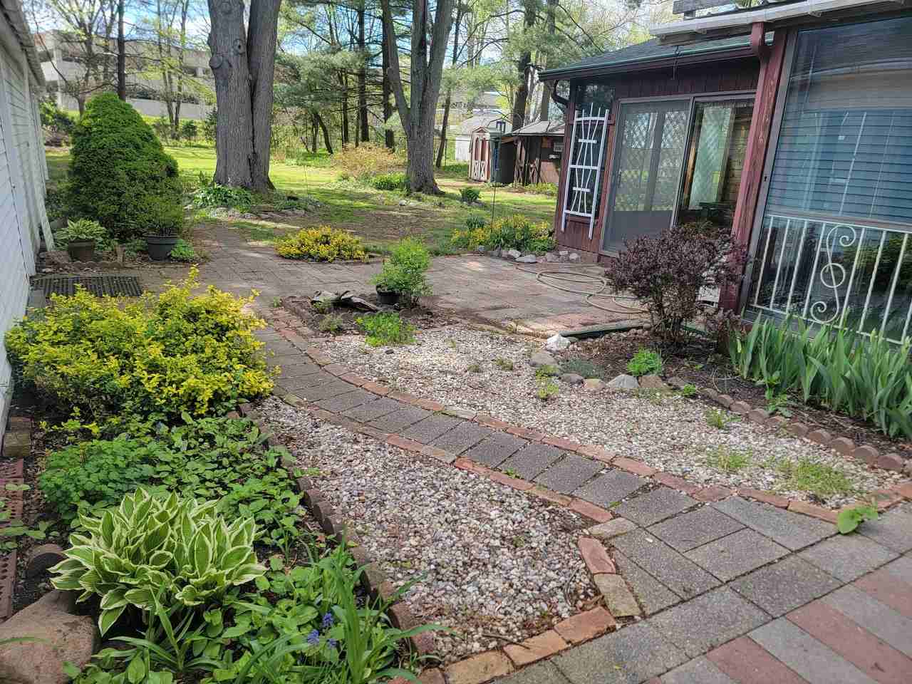 15235 Ackerson Dr - Photo 2 of 7