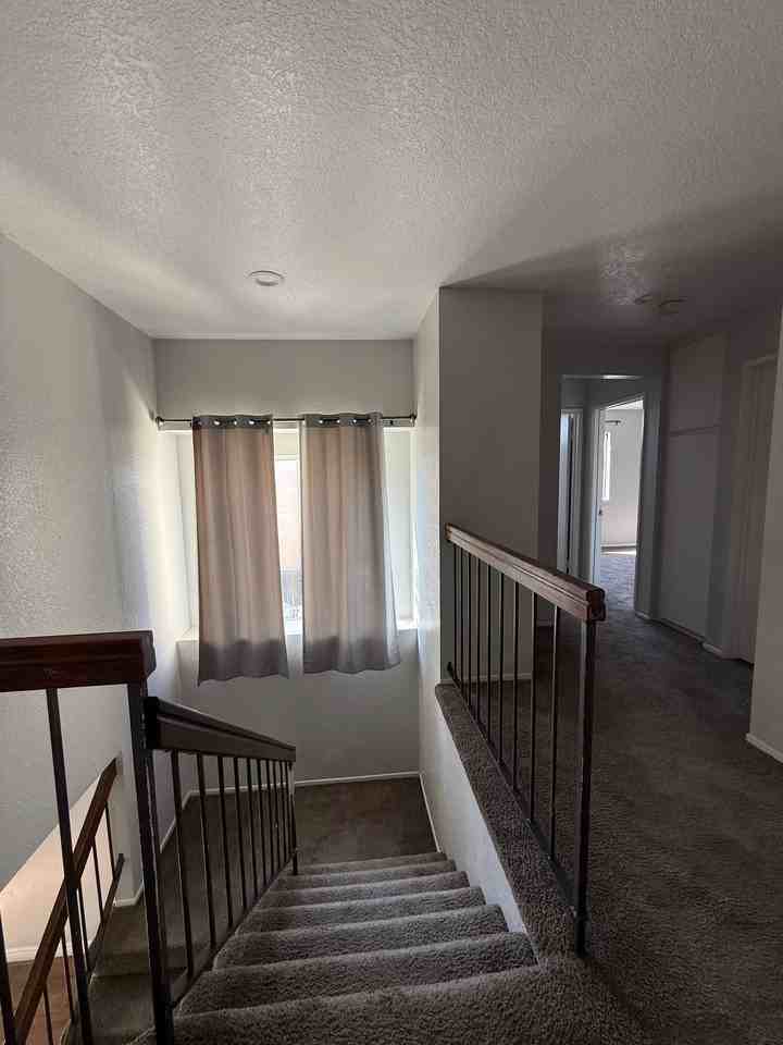 15831 Nan Ave - Photo 5 of 25