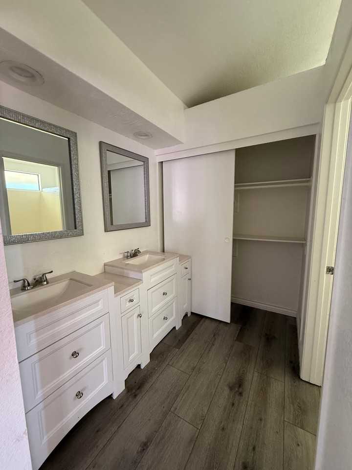 15831 Nan Ave - Photo 7 of 25