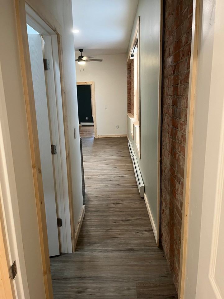 107 W Front St #2 - Photo 4 of 8