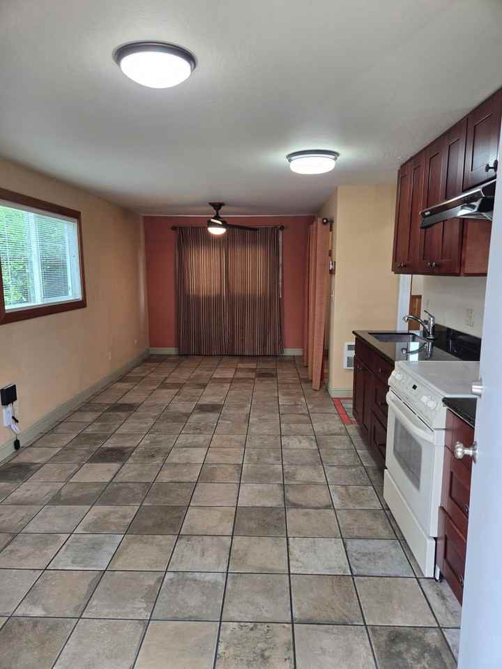 1206 Morgan St - Photo 7 of 7