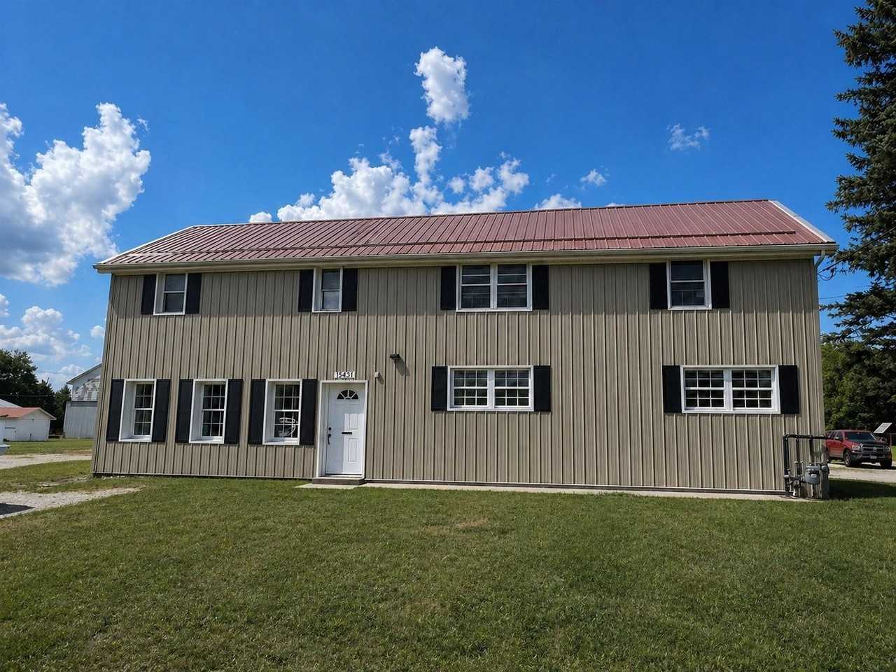 5361 Lake Rd S - Photo 2 of 14