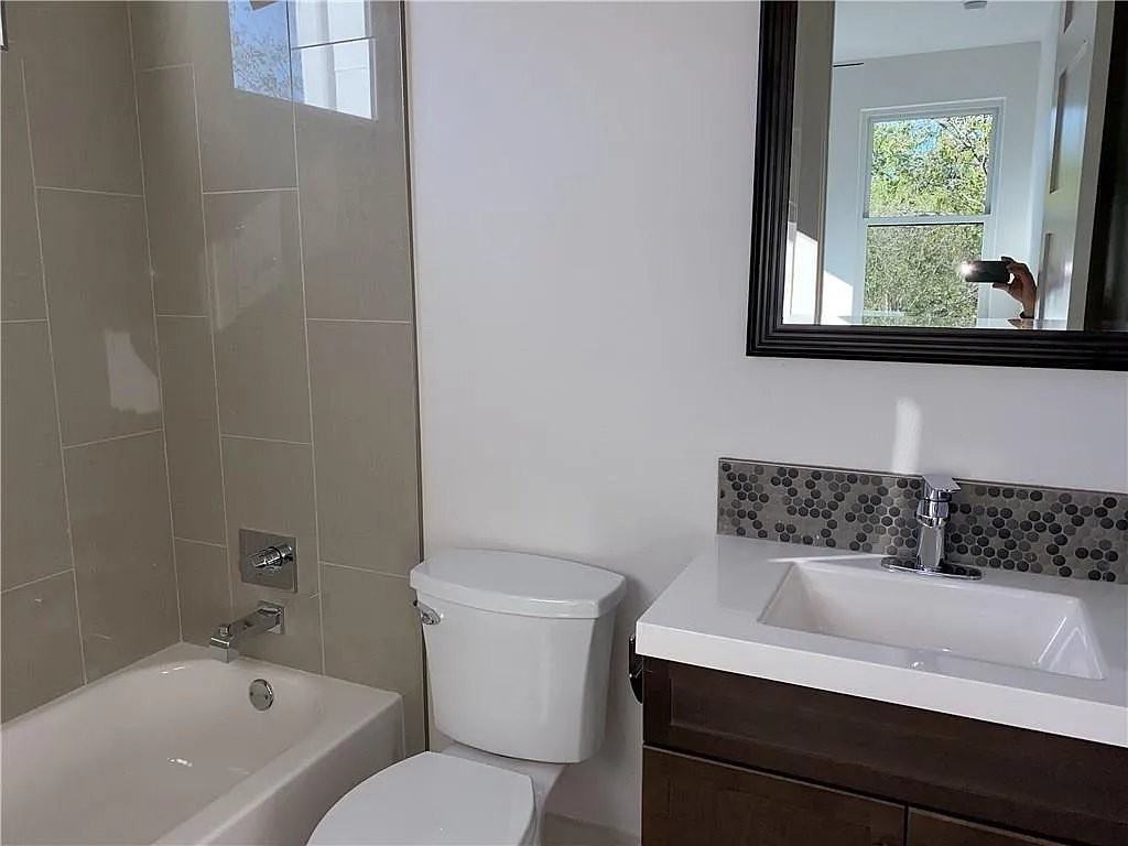 7607 Watson St #2 - Photo 5 of 7