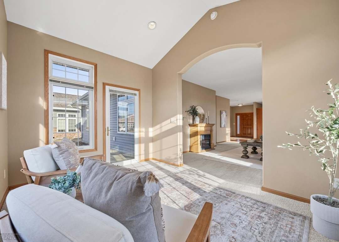 4304 37th Ave S - Photo 4 of 13