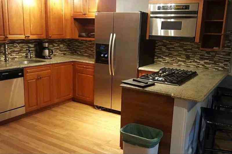 2847 W Warren Blvd - Photo 3 of 3