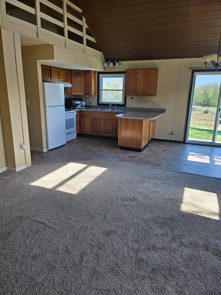 12312 Black Rd - Photo 4 of 21
