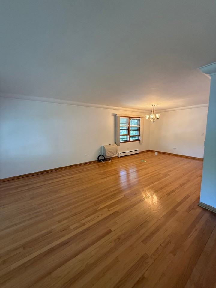 4610 Washington St - Photo 3 of 8