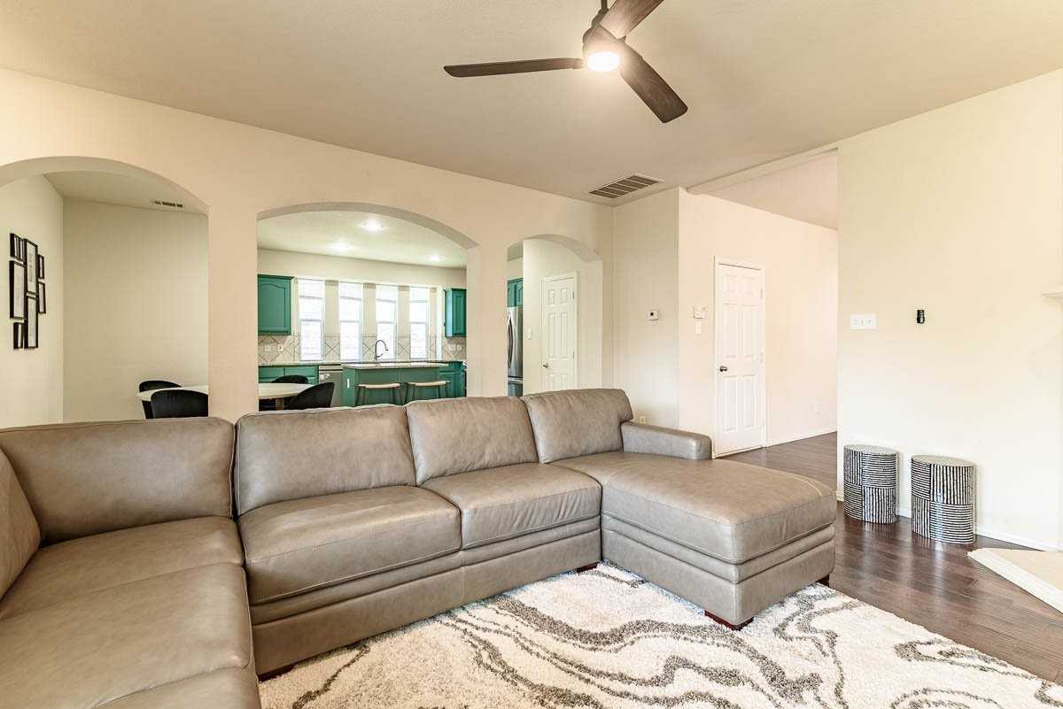 2856 Spotted Owl Dr - Photo 7 of 20