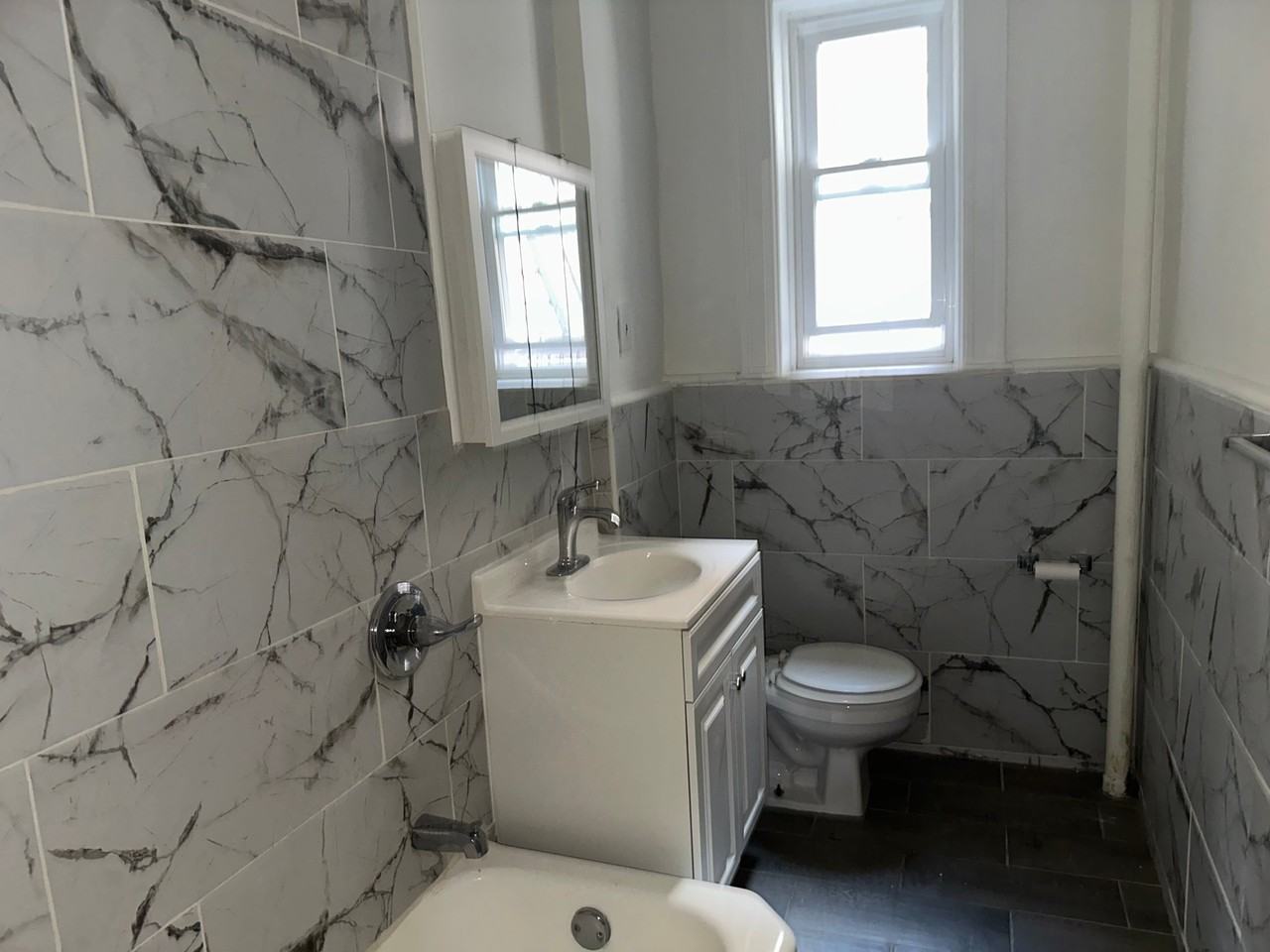 804 Avenue C #8 - Photo 4 of 14