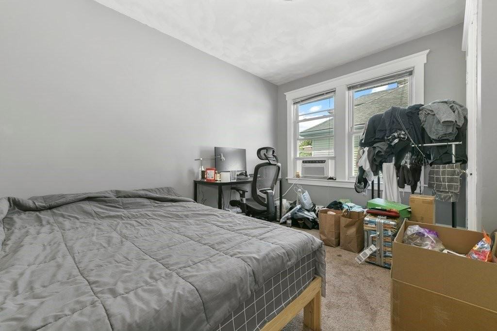 79 Charlesbank Rd - Photo 7 of 8