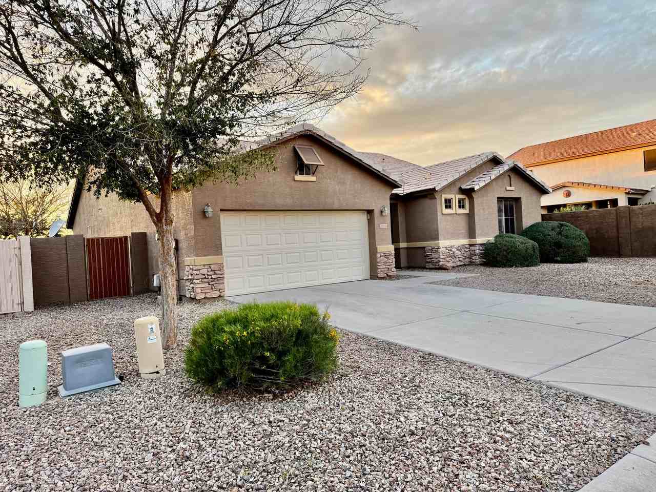 40148 N Perrone St - Photo 7 of 50
