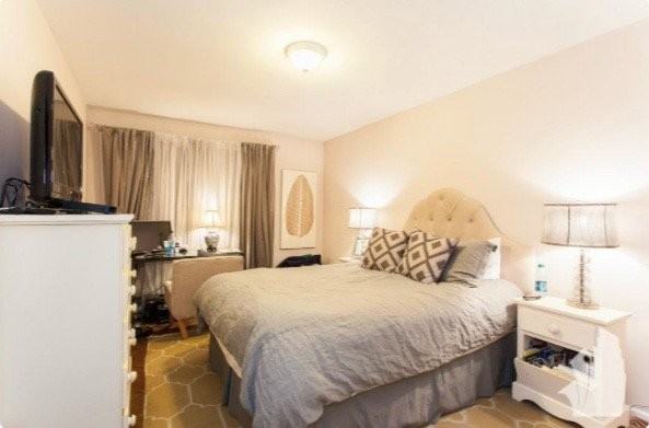 1330 N La Salle Dr #104 - Photo 6 of 13