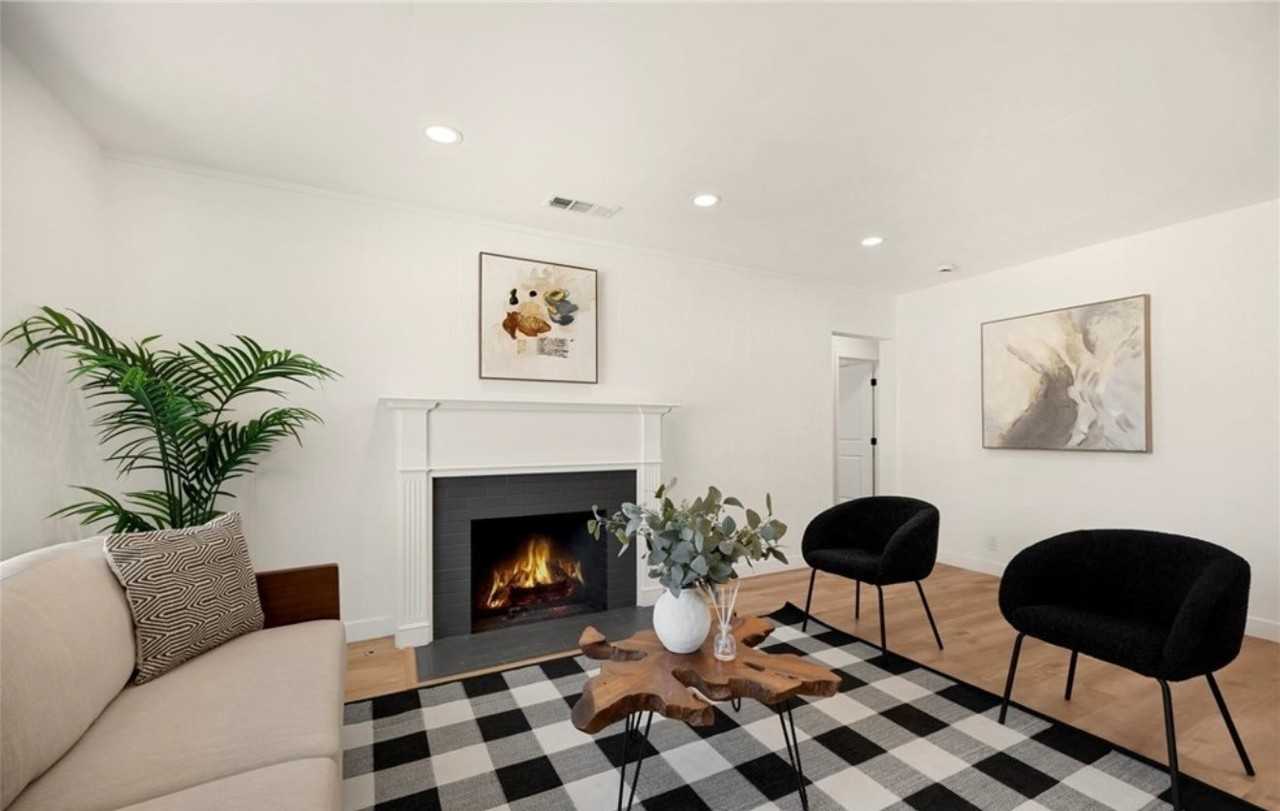 15788 Cobalt St - Photo 2 of 19