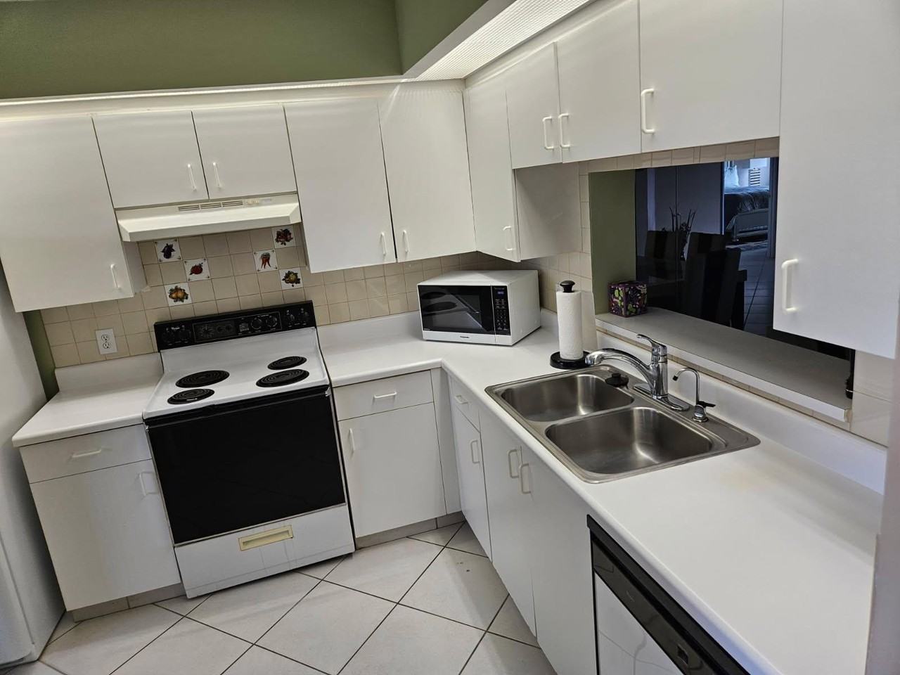 3900 5th Ave - Photo 4 of 19