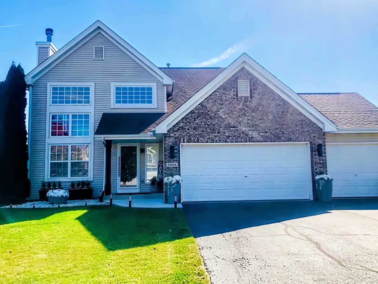 3806 Allenhurst Ln - Photo 2 of 17