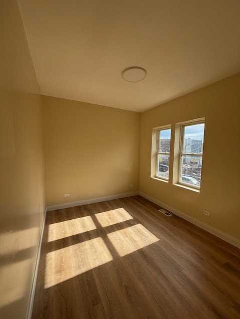 645 N Avers Ave #2 - Photo 4 of 6