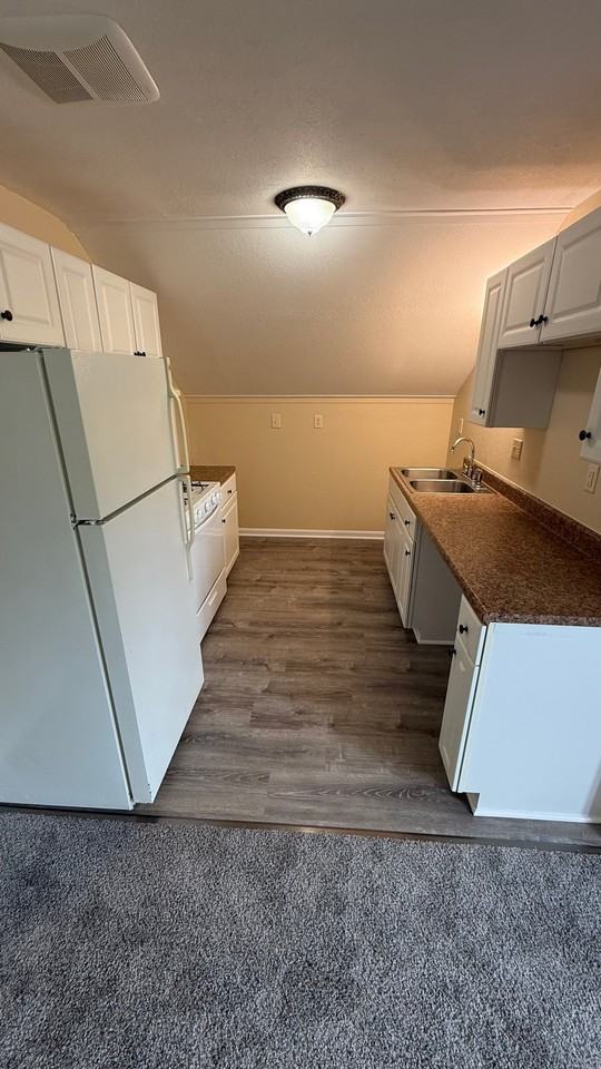 3 Airport Rd - Photo 2 of 12