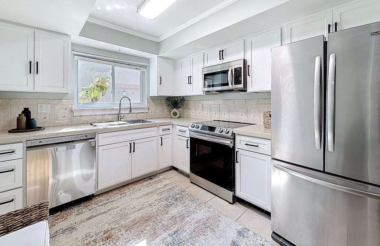 1655 58th Ter S #3 - Photo 3 of 10