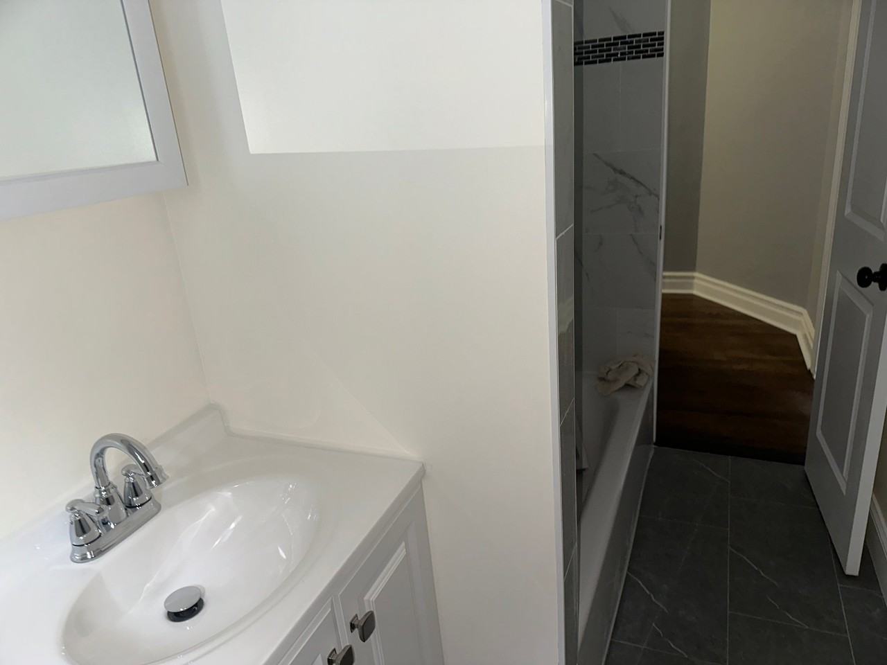 804 Avenue C #9 - Photo 7 of 11