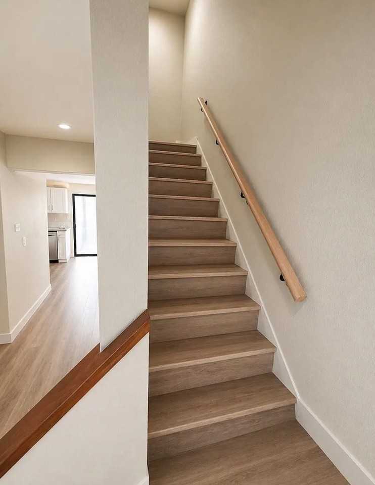 7621 10th St #D - Photo 2 of 15