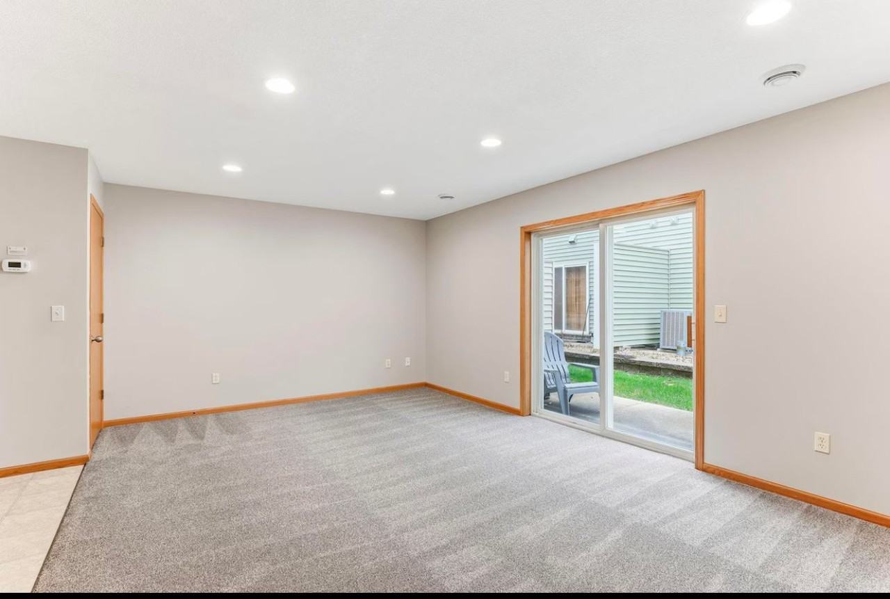 6372 13th St N - Photo 6 of 10