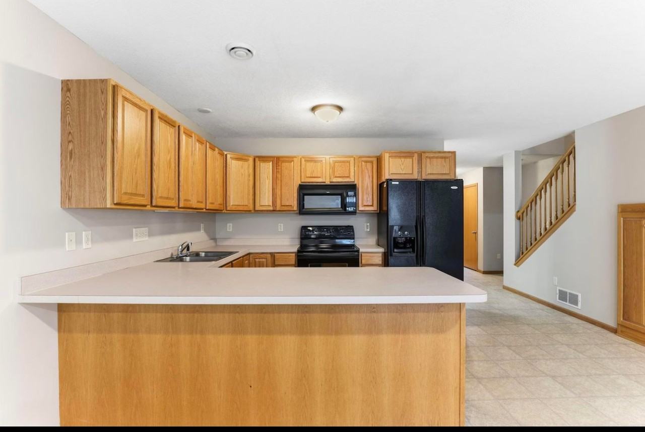 6372 13th St N - Photo 7 of 10