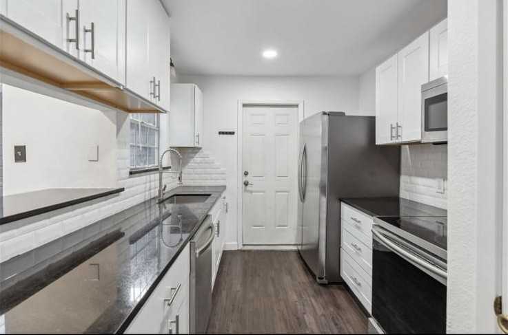 7130 Everhart Rd #25 - Photo 4 of 20