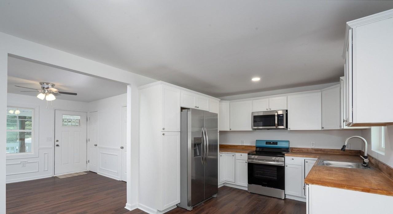 1411 Caldwell St #NA - Photo 3 of 18