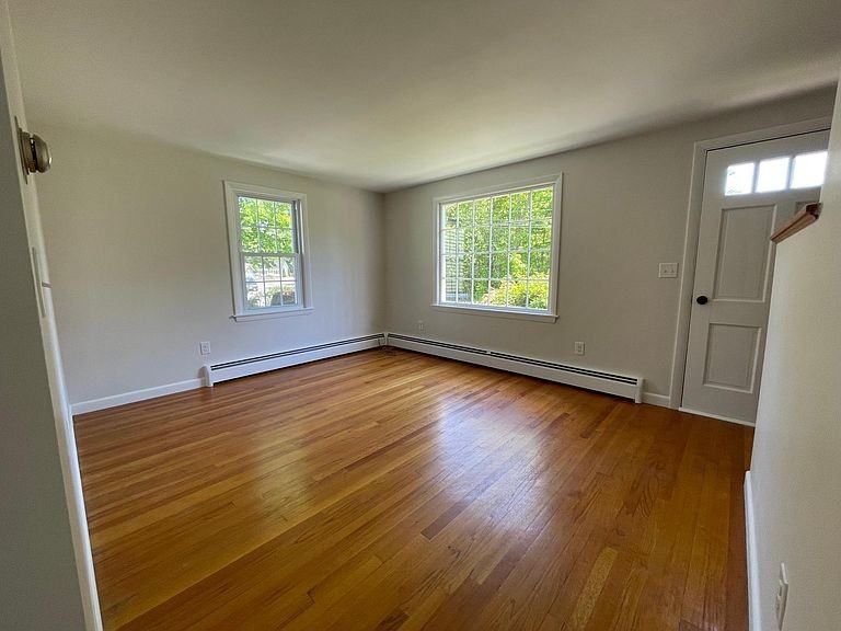 306 Park Road - Photo 7 of 15