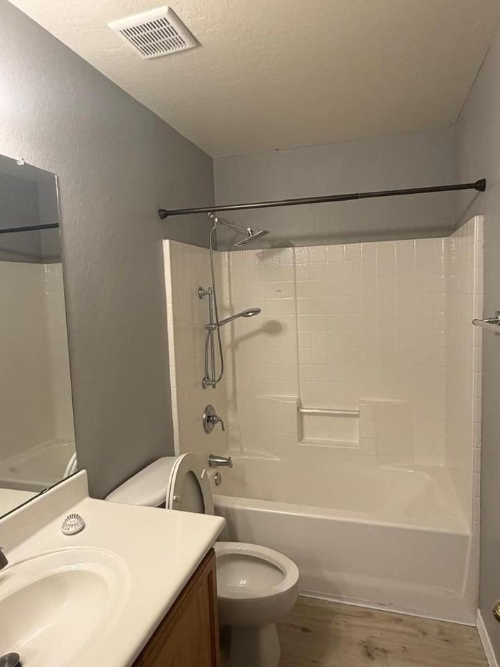 5460 S Scott Pl - Photo 7 of 30