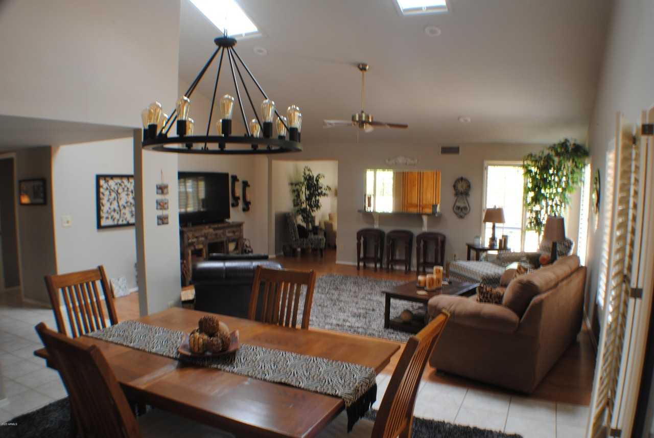 26001 S Sherbrook Dr - Photo 3 of 27