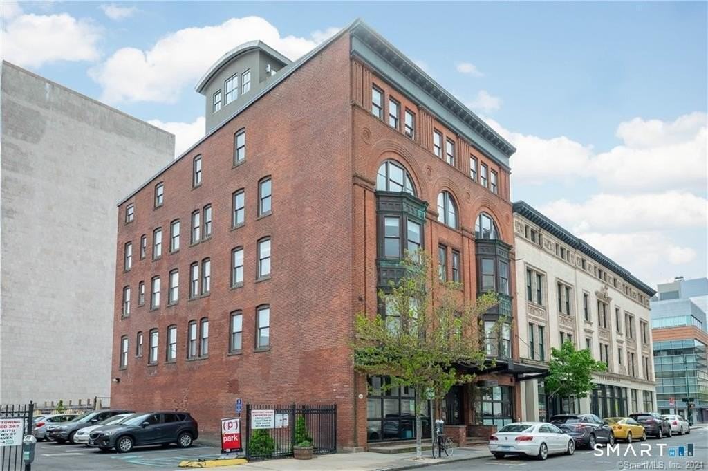 116 Crown St #3A