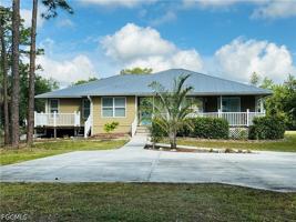 featured image of 6840 Cadet Ave