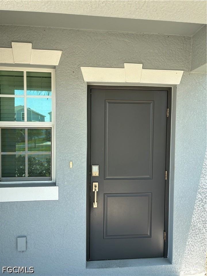 12441 Dakota Ridge Pl - Photo 2 of 16