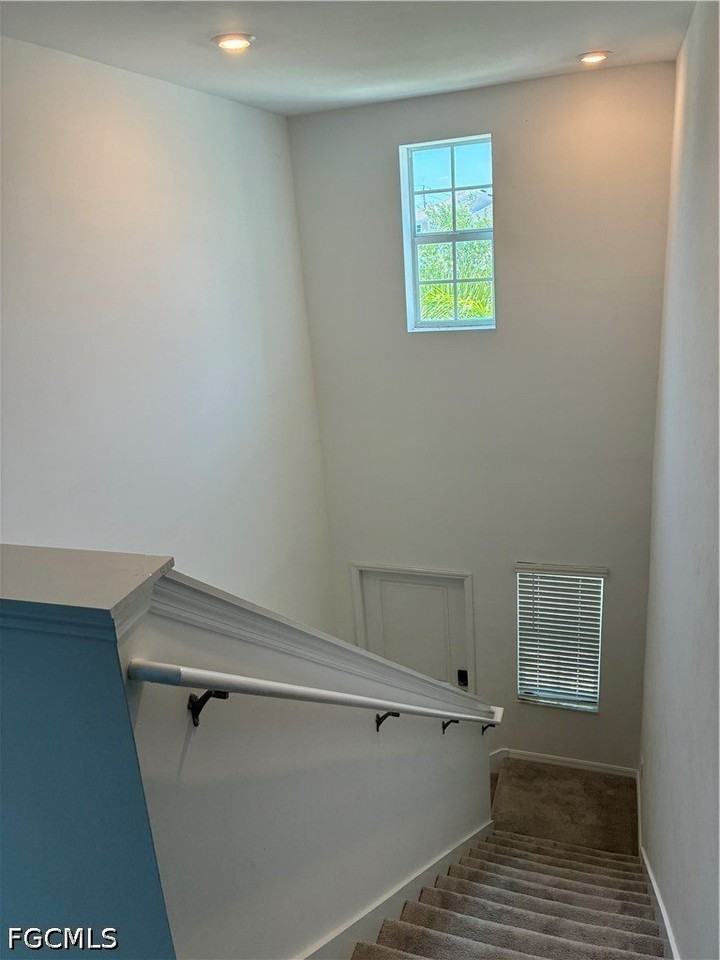 12441 Dakota Ridge Pl - Photo 3 of 16