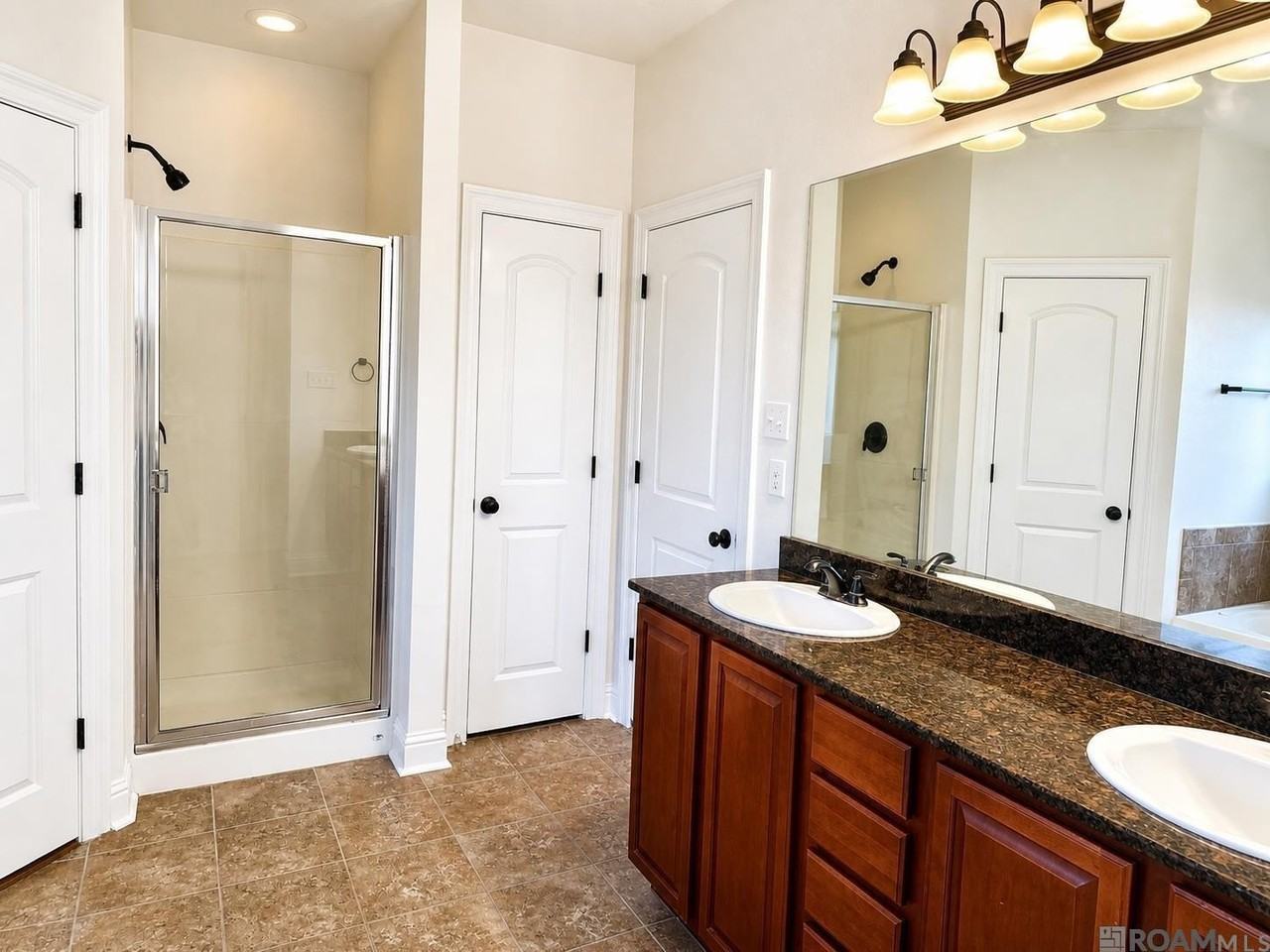 10028 Savannah Jane Ln - Photo 5 of 12