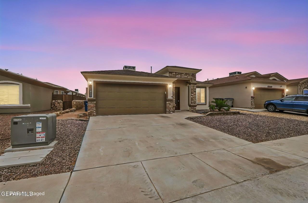 14809 Tierra Crystal Ave - Photo 4 of 38