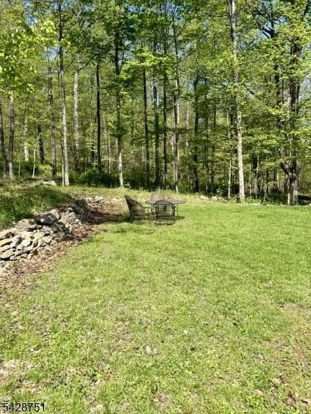160 W Mill Rd - Photo 2 of 23