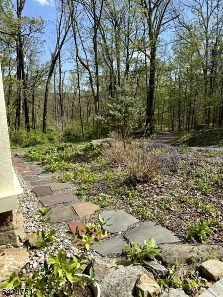 160 W Mill Rd - Photo 4 of 23