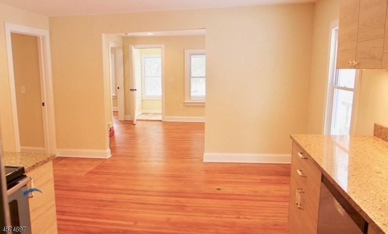 160 W Mill Rd - Photo 7 of 23