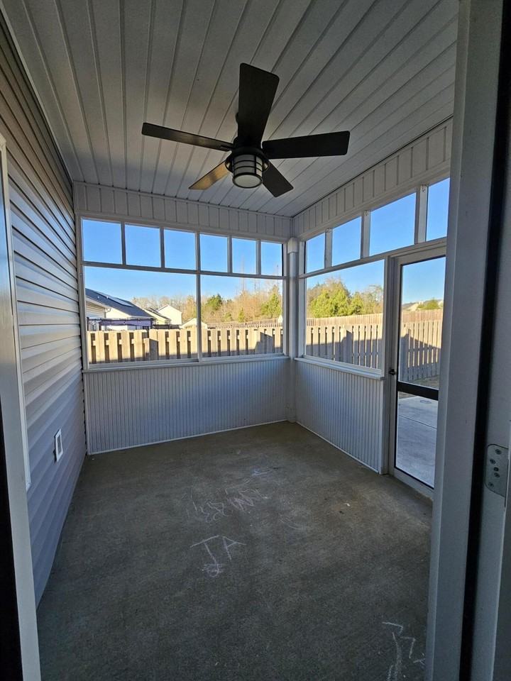 6002 Settlement Ct - Photo 6 of 17